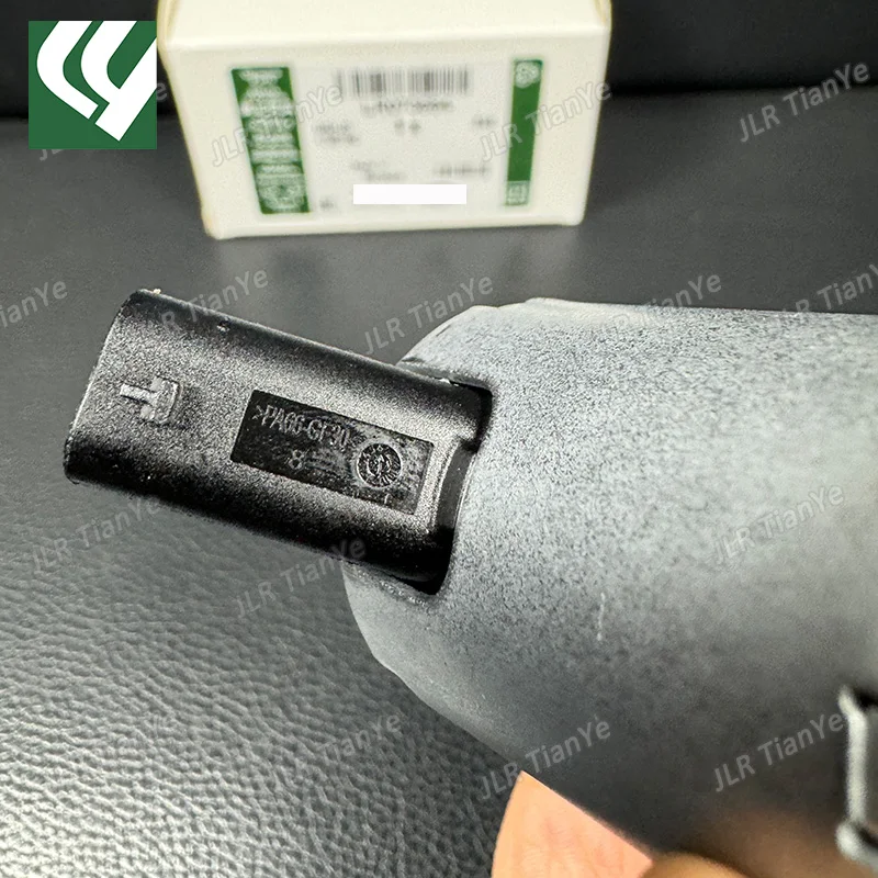 Control Valve LR073684 AJ813393 For Range Rover