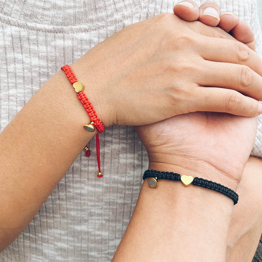  LAMIBEE Initial Letter Z Bracelet, Protection and Lucky String  Bracelet, Black Red Bracelet with Inspirational Card, Heart Link Bracelet  for Girl, Teenage, Friendship (Black, Letter Z) : Handmade Products