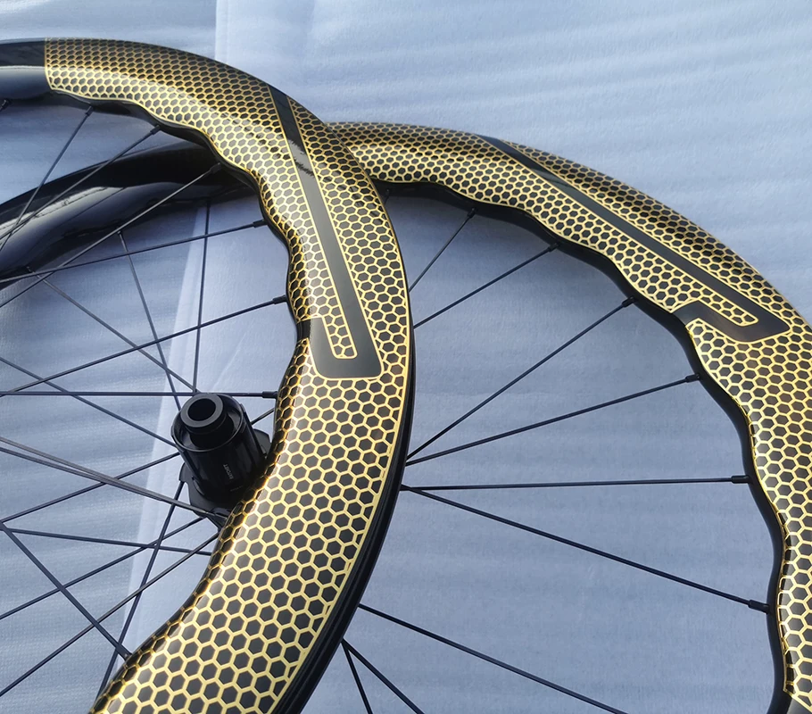 カーボンファイバーロードバイクディスクブレーキ,チューブレス