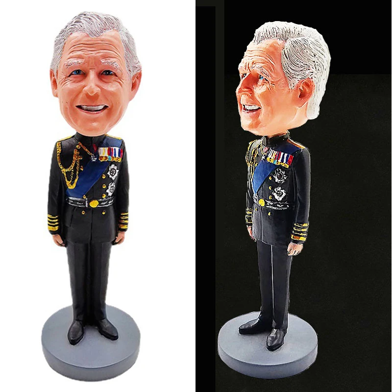 

2023 YearThe King of England Charles III Coronation Resin Ornaments UK Royal Challenge Crafts Souvenir Home Decorations Gifts