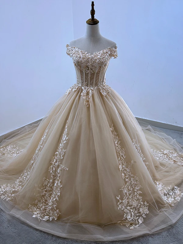 green emerald velvet dress Gold Lace Embroidery Sweetheart Tulle Ball Gowns Quinceanera Dresses main image 0