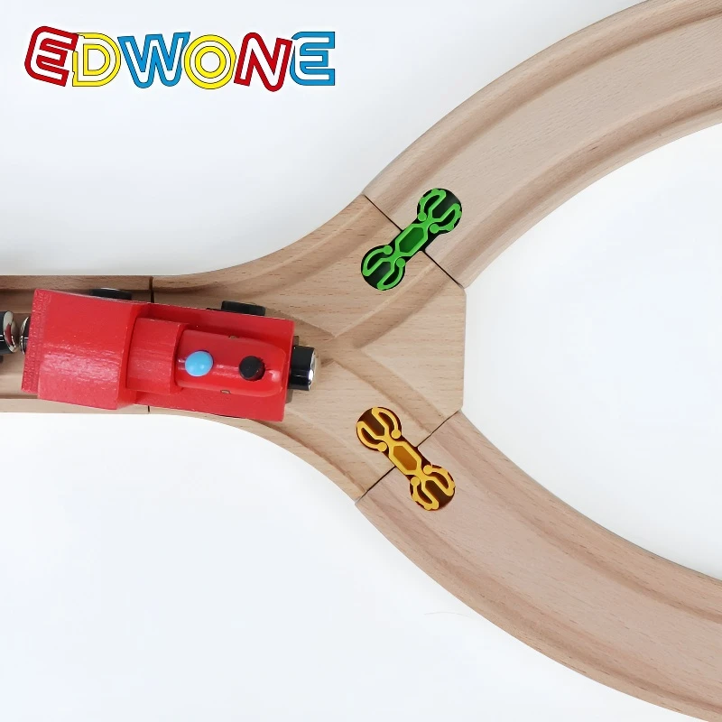 모든 종류의 커넥터 어댑터 나무 기차 트랙 액세서리 범용 플라스틱 클립 브랜드 나무 트랙 장난감에 적합