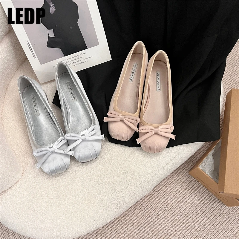 

Slip On Ballet Flats Women 2023 New Shallow Dancing Dress Ladies Spring Autumn Mary Janes Female Single Shoes Pleated Round Toe