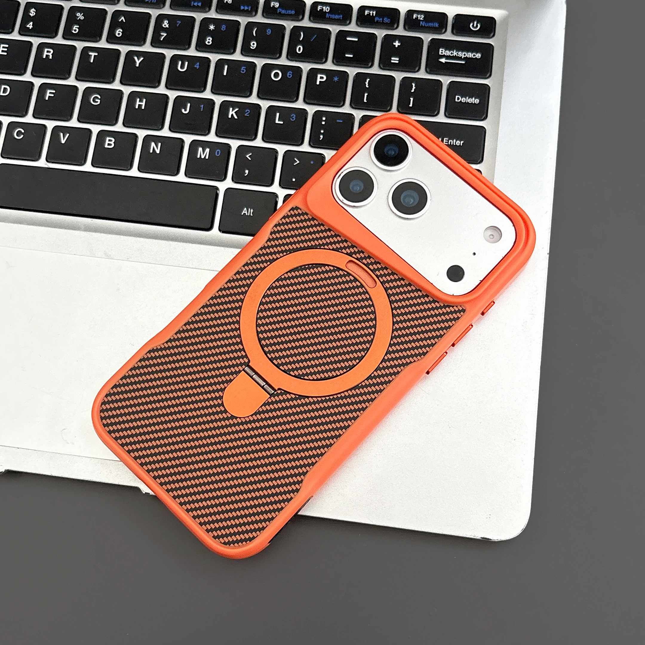 Elegant 360° Rotating Carbon Fiber Magnetic Phone Case with Kickstand - Shockproof Protection