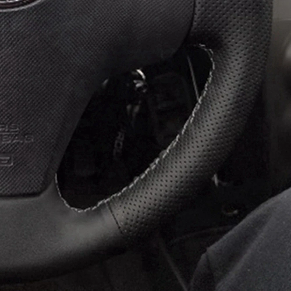 자동차 핸들 커버 Toyota RAV4 Vios Yaris 2006-2012 자동차 액세서리 용 미끄럼 방지 인조 가죽 스티어링 휠 브레이드