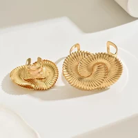 Black And Gold Armor Duo Handmade Iron Bracelet And Ring