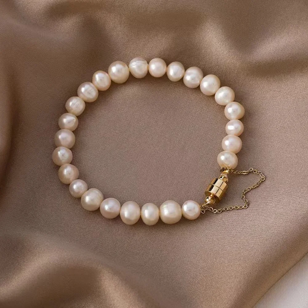 Classic Elegant Natural Freshwater Pearl Bracelet For Women's Magnetic Buttons Bracelet Wedding Jewelry Accessories C002