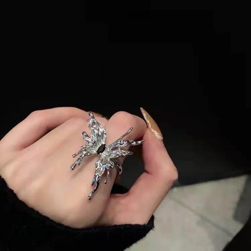 Vintage Punk Metal Shape Butterfly Adjustable Women's Rings