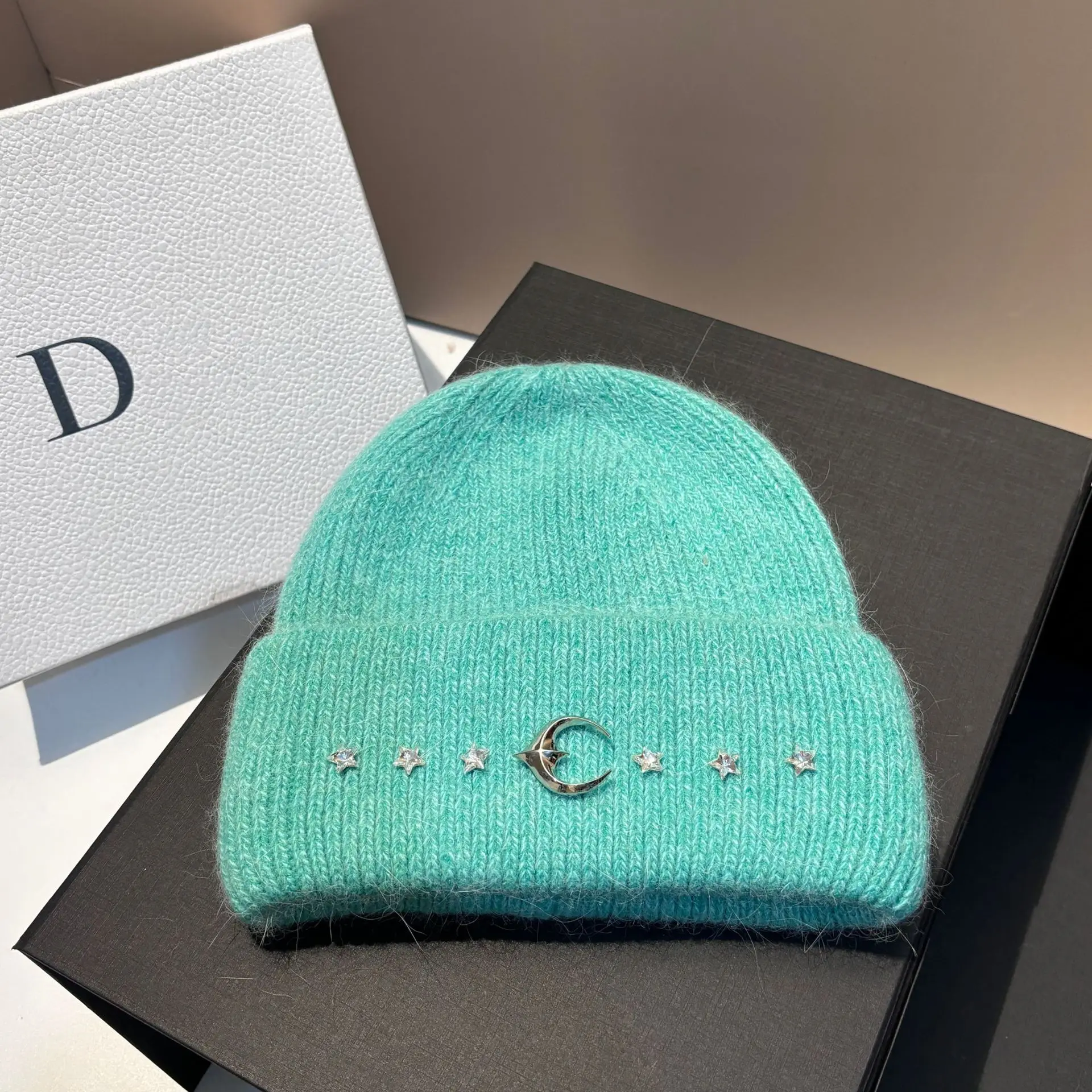 New Rabbit Fur Bifold Knit Hat Winter Warm Fashion Ear Protection Moon Beanie Outdoor Pullover Hat Women
_voghion.com