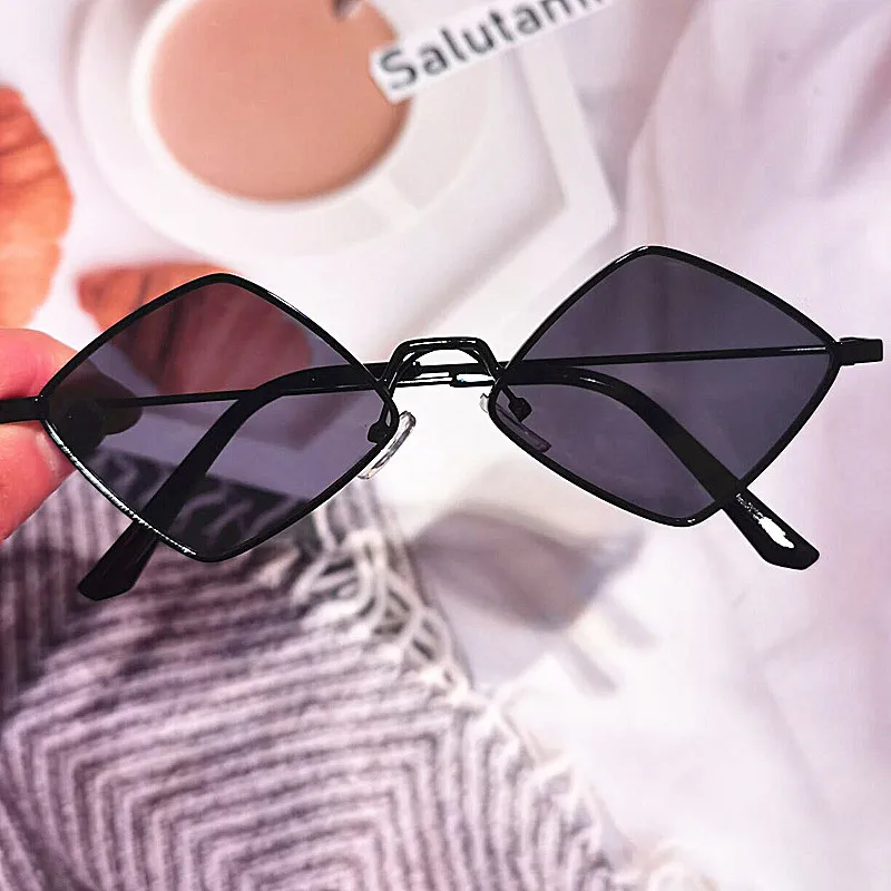 Unique Diamond Shape Small Sunglasses For Women New Fashion Ultralight Black Gray Gradient Sun Glasses Men Retro Eyewear_voghion.com