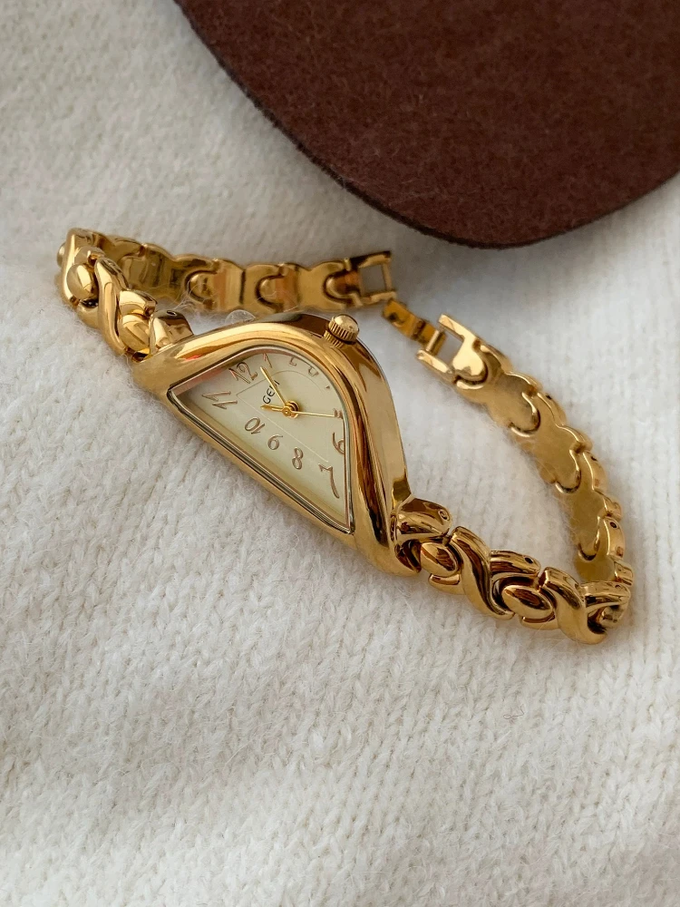 Light Luxury 22mm Gold Waterproof Quartz Watch for Women, Elegant Dress Wristwa…