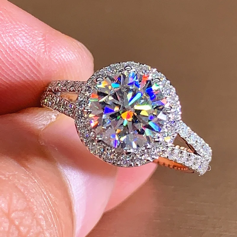 Luxurious Silver Color Metal Inlaid Boutique White Zircon Ring Suitable For Women\'s Daily Wear for Receptions