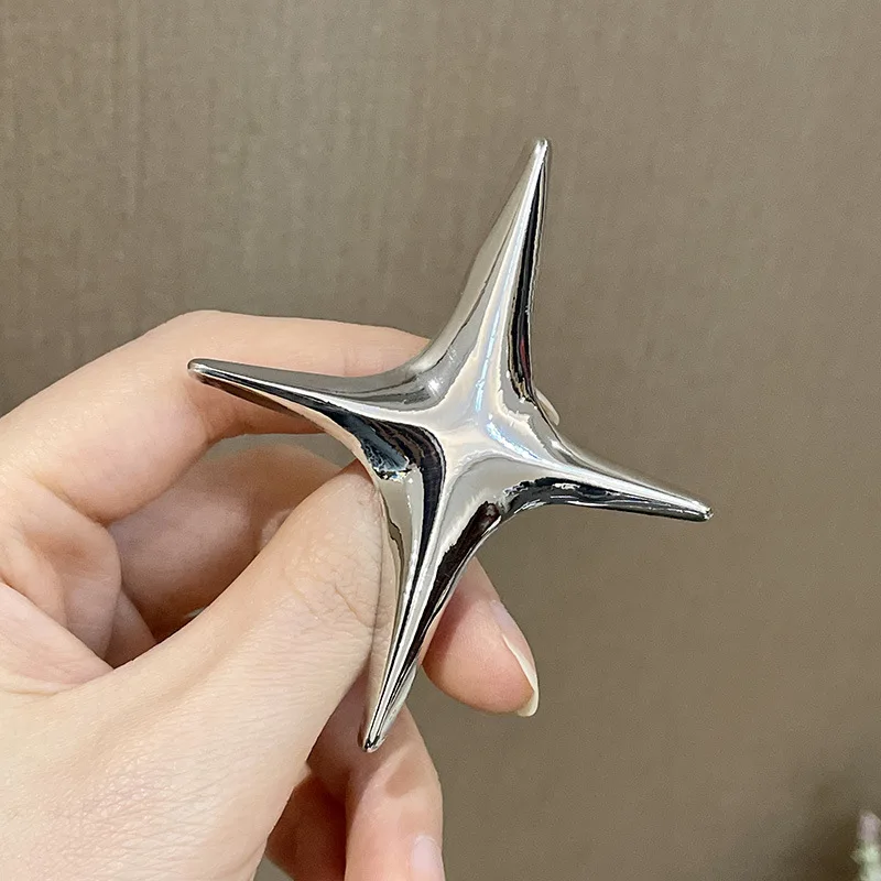 Little Star Brooch Badge Men's and Women's Blouses Four Pointed Meteor Cross Metal Lapel Pin