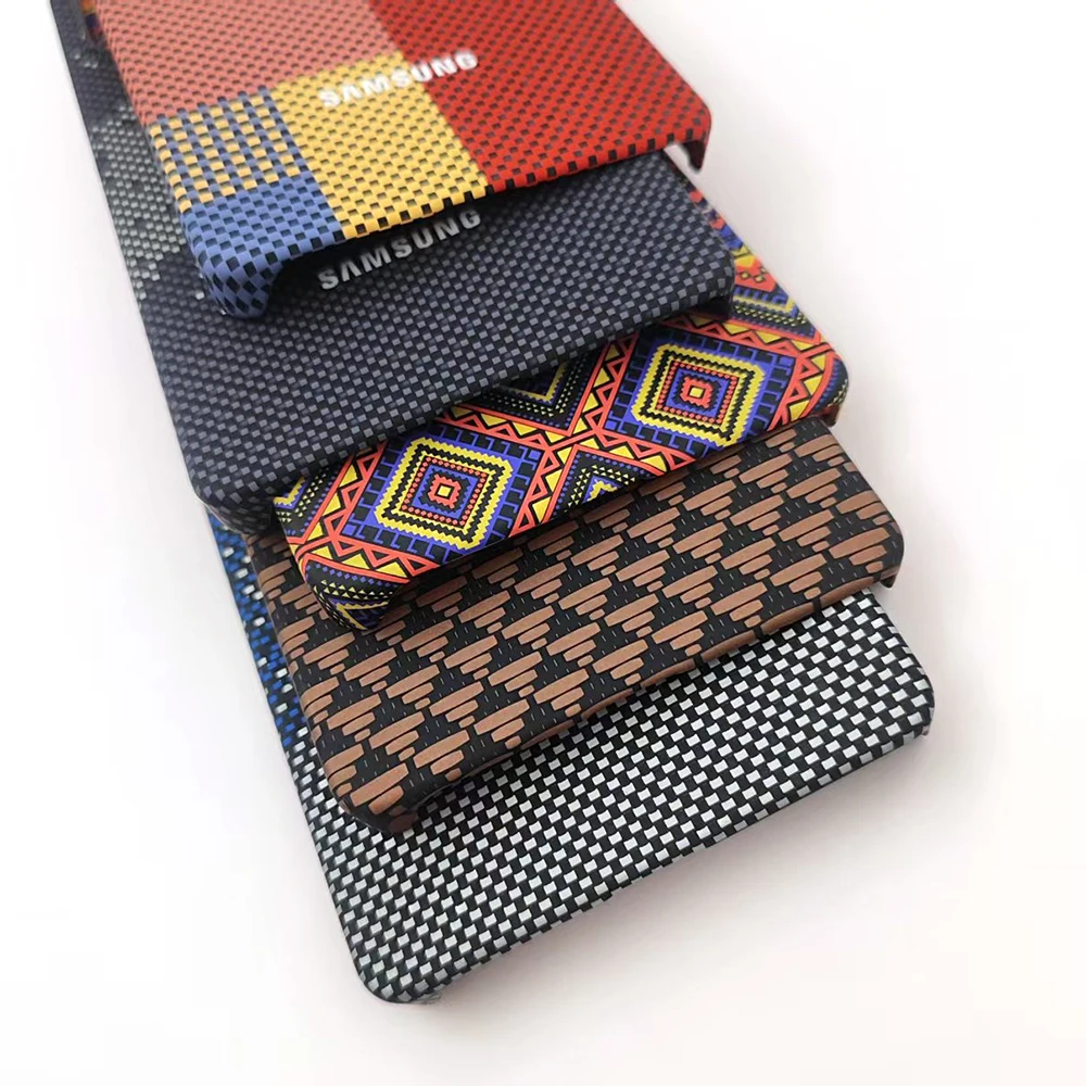 Carbon Fiber Wireless Charging Magnetic Case with Enhanced Protection