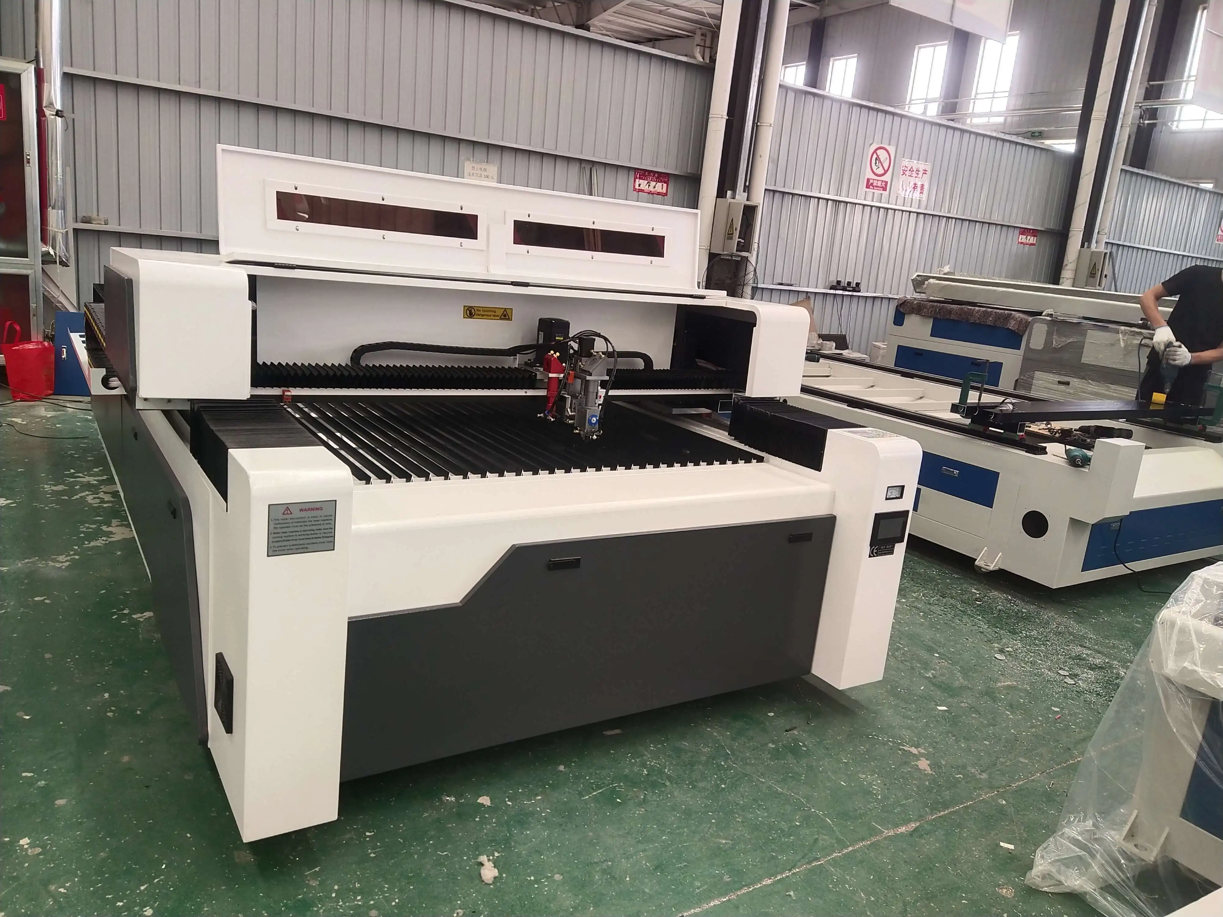 

150W 300W 500W CO2 Mix Co2 Laser Metal Cutting Machine Stainless Steel Carbon Steel Acrylic Cutter 1300*2500mm