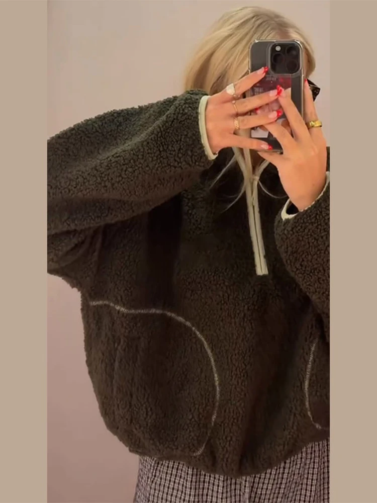 Getäfelter Sherpa-Hoodie mit halbem Reißverschluss, Damenmode, Umlegekragen, lange Ärmel, übergroße Bombermäntel, frühes Frühjahr, neue Oberbekleidung – Detail 4