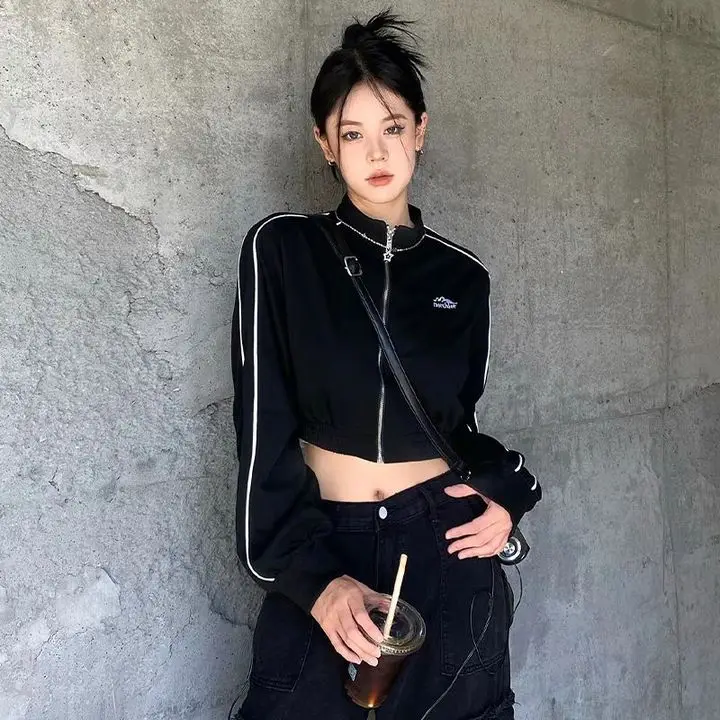 

Women Vintage Korean Fashion Streetwear Zip Up Crop Hoodies Harajuku Striped Cropped Zipper Jackets Kpop Sweatshirt Y2K Clothes