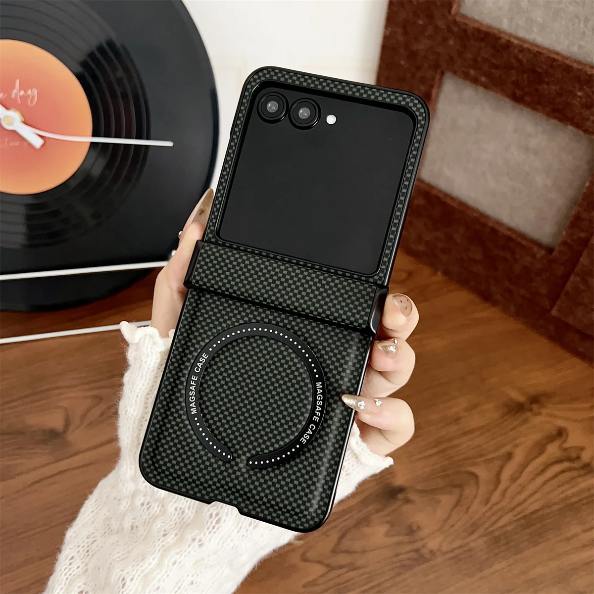Magnetic Magsafe Leather Phone Case with Hinge Protection and Shockproof Design
