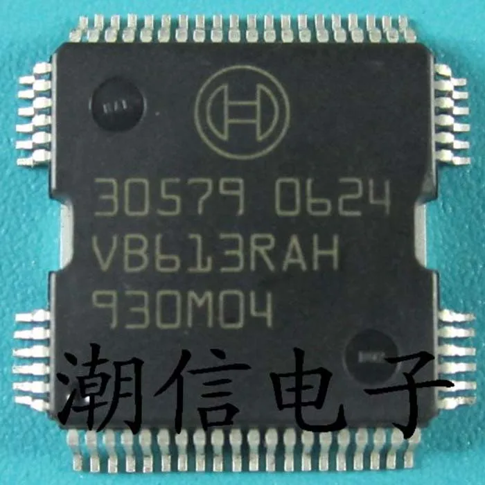 

30579 QFP-64, power IC