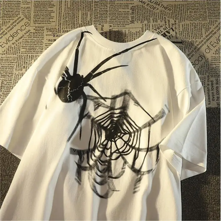 

American Street Retro Spider Print Graphic T-shirt Couple Summer Personalized Loose Men and Women Trend Casual Short Sleeve