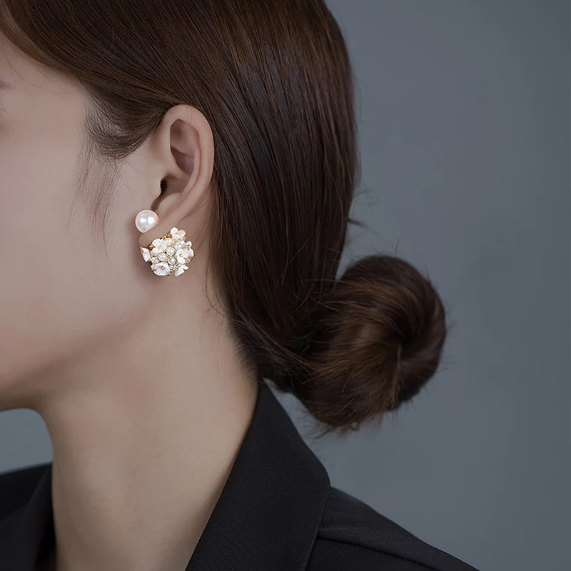 Korean Fashion Elegant Flower Pearl Stud Earrings For Women White Temperament Shell Double sides Ball Girls Jewelry For Date