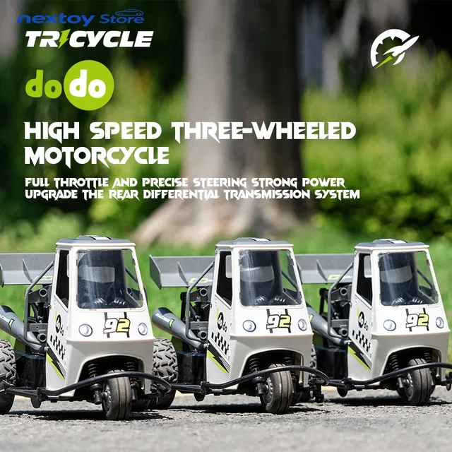 ZWN S810 Three Wheels RC Motorcycle With Light Spray 2.4G Remote Control Electric High Speed Emulation Motorcycles Toys For Kids 1