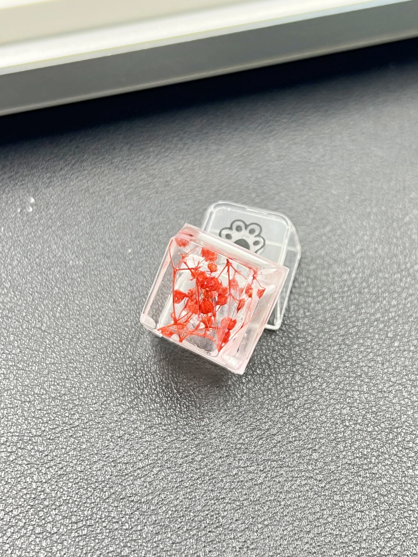 1Pcs Epoxy DIY Translucent Leaves Dry Flowers Paper Mechanical Keyboard Keycaps Universal Accessories
