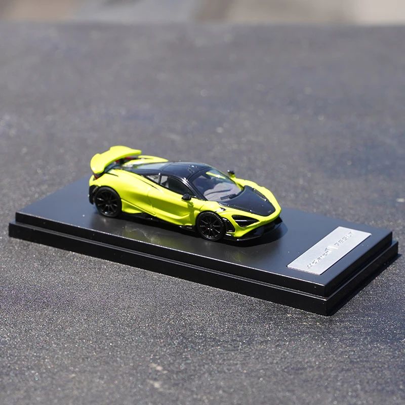 

1:64 LCD Mclaren 765 LT alloy racing car model toys