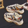 Zapatos de escalada versátiles para mujer, zapatillas deportivas transpirables, planas e informales, a la moda, temporada primavera 2024