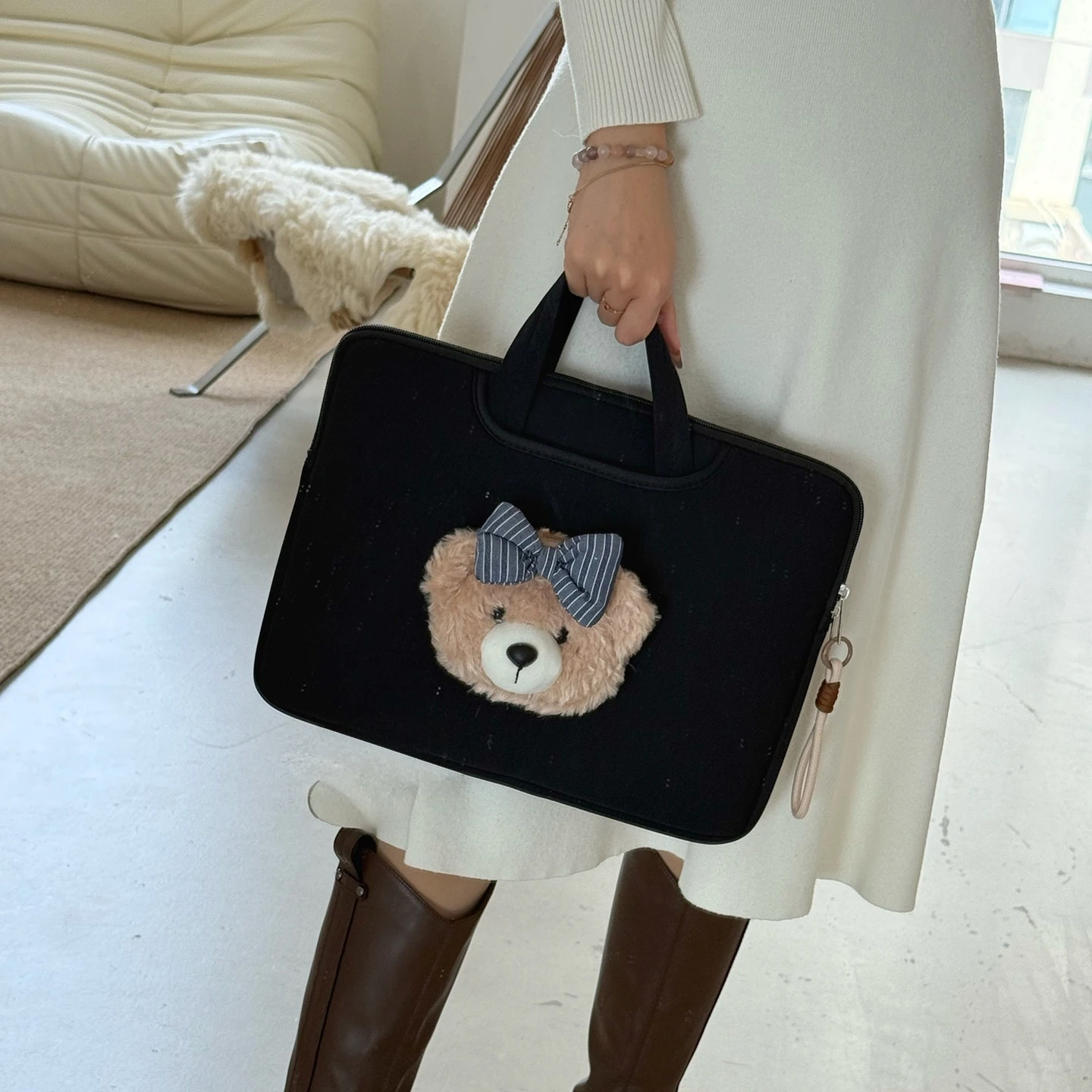 Stylish Multi-Size Laptop Carrying Handbag