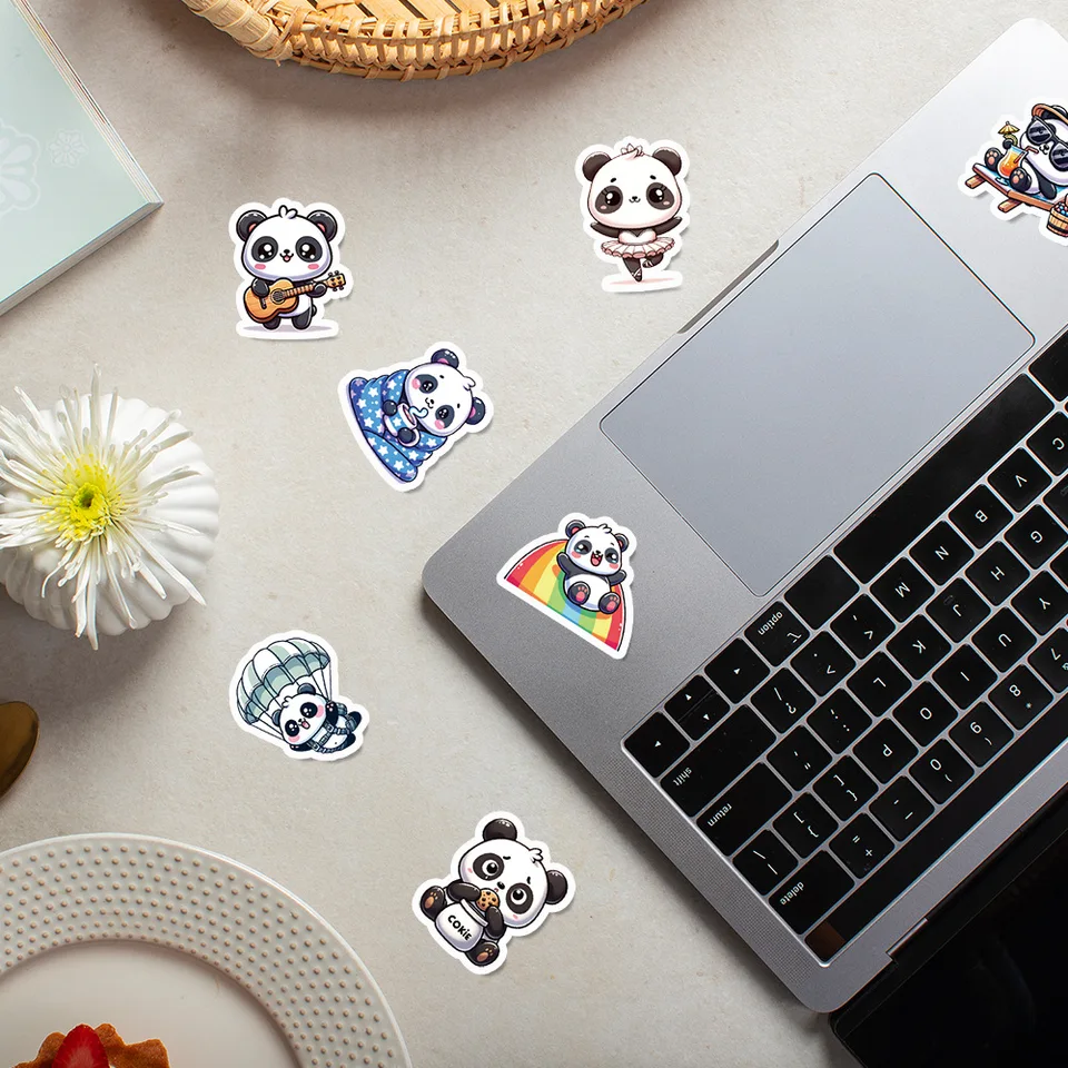 100 stuks Panda stickerset voor auto, laptop, waterflessen, schattige dierenstickers, cartoondecoratie voor kinderen, vinyl stickers, waterdicht, esthetische stickers voor bagage, skateboard, gitaar 100 stuks Panda stickerset voor auto, laptop, waterflessen, schattige dierenstickers, cartoondecoratie voor kinderen, vinyl stickers, waterdicht, esthetische stickers voor bagage, skateboard, gitaar