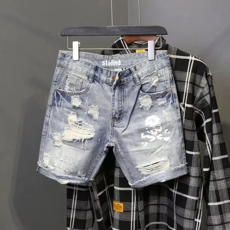 Men jeans ripped hole skeleton skull printed Korean slim fitting cowboy denim shorts