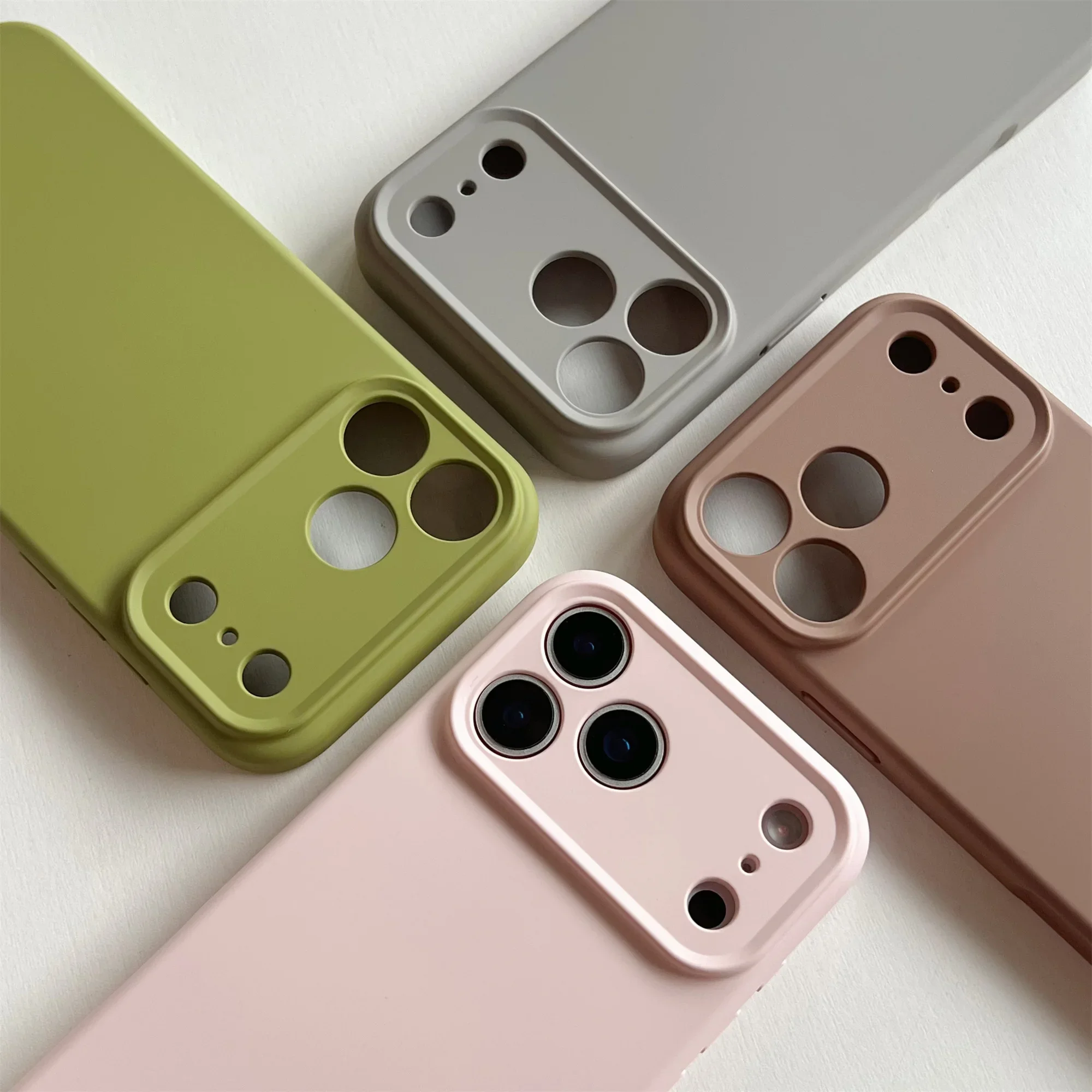 รูปสินค้า เคสกันกระแทก TPU ซิลิโคนเหลว ป้องกันกล้อง ชาร์จไร้สายได้