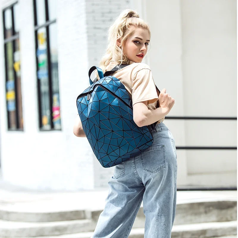 2025 New Fashion Backpack Bags For Women School Backpack Luminous Handbag Women Geometric Travel Bag For Boys 5