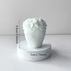Nordic Floral Scented Soy Wax Candle with 3D Flower Decor - Handmade Aromatherapy Gift (C)