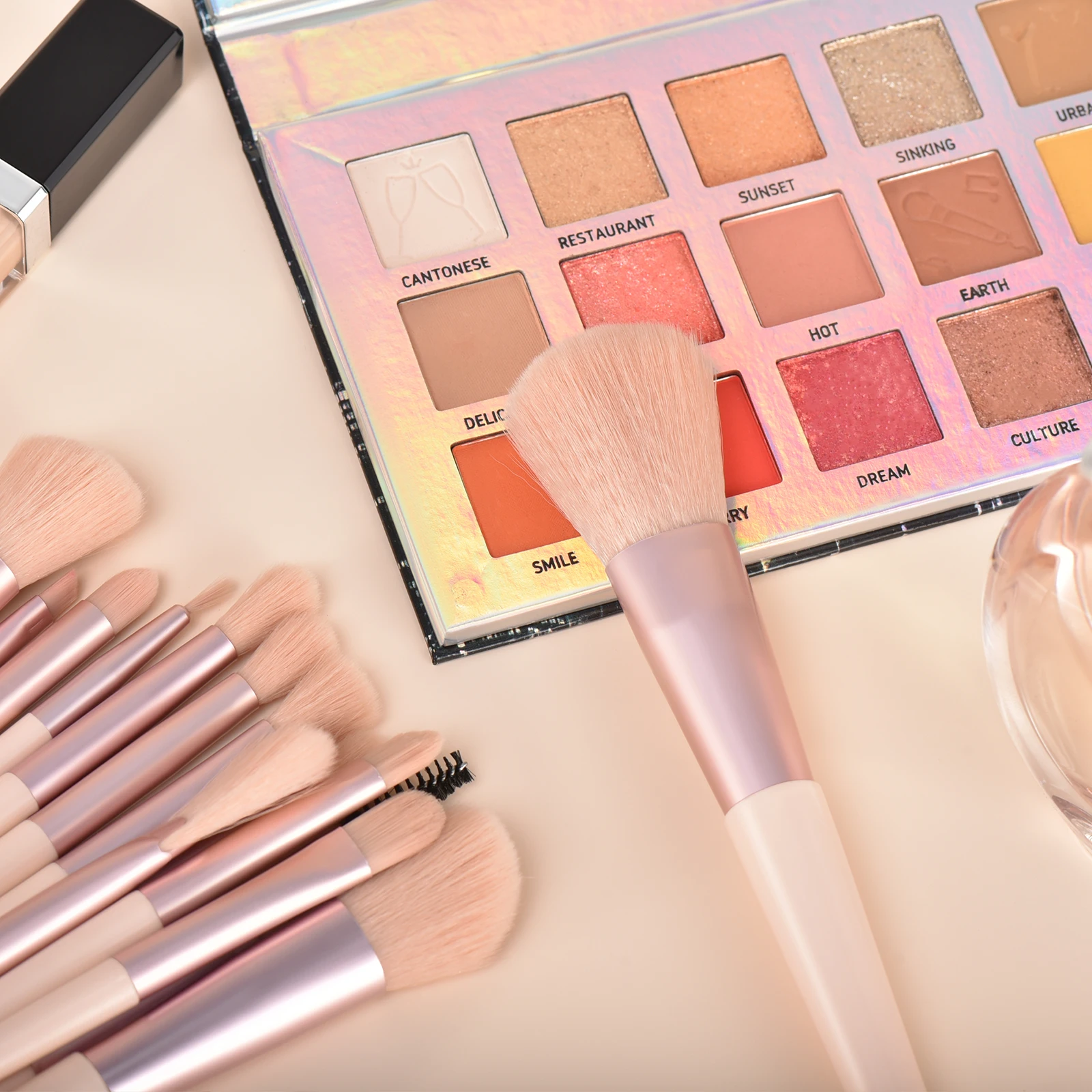 makeup brush set, including foundation, contouring, eyeshadow, eyeliner, eyebrow brush and other makeup tools - 4