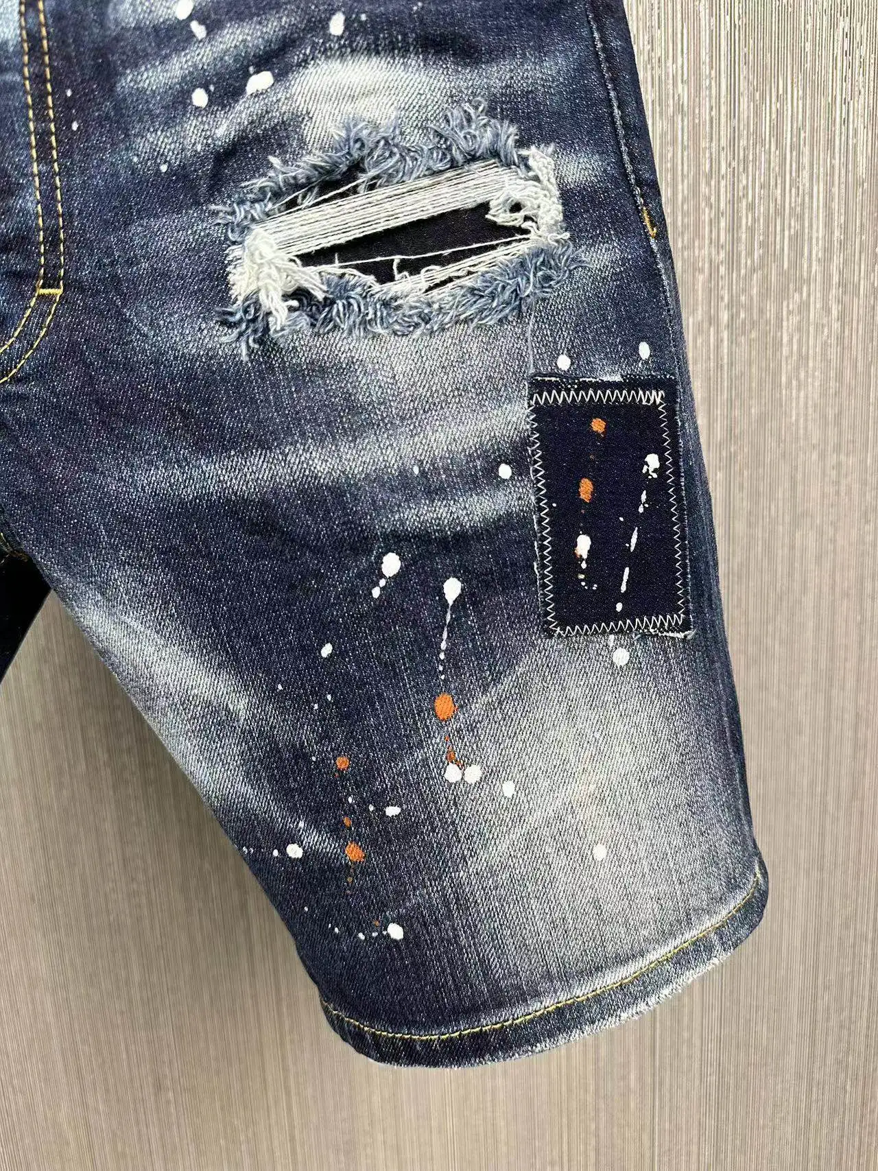 2024 Summer New Five Piece Pants Fashion Men's Washed and Worn Hole Patch Printed Slim Fit Micro Elastic D2 Jeans Shorts Men's