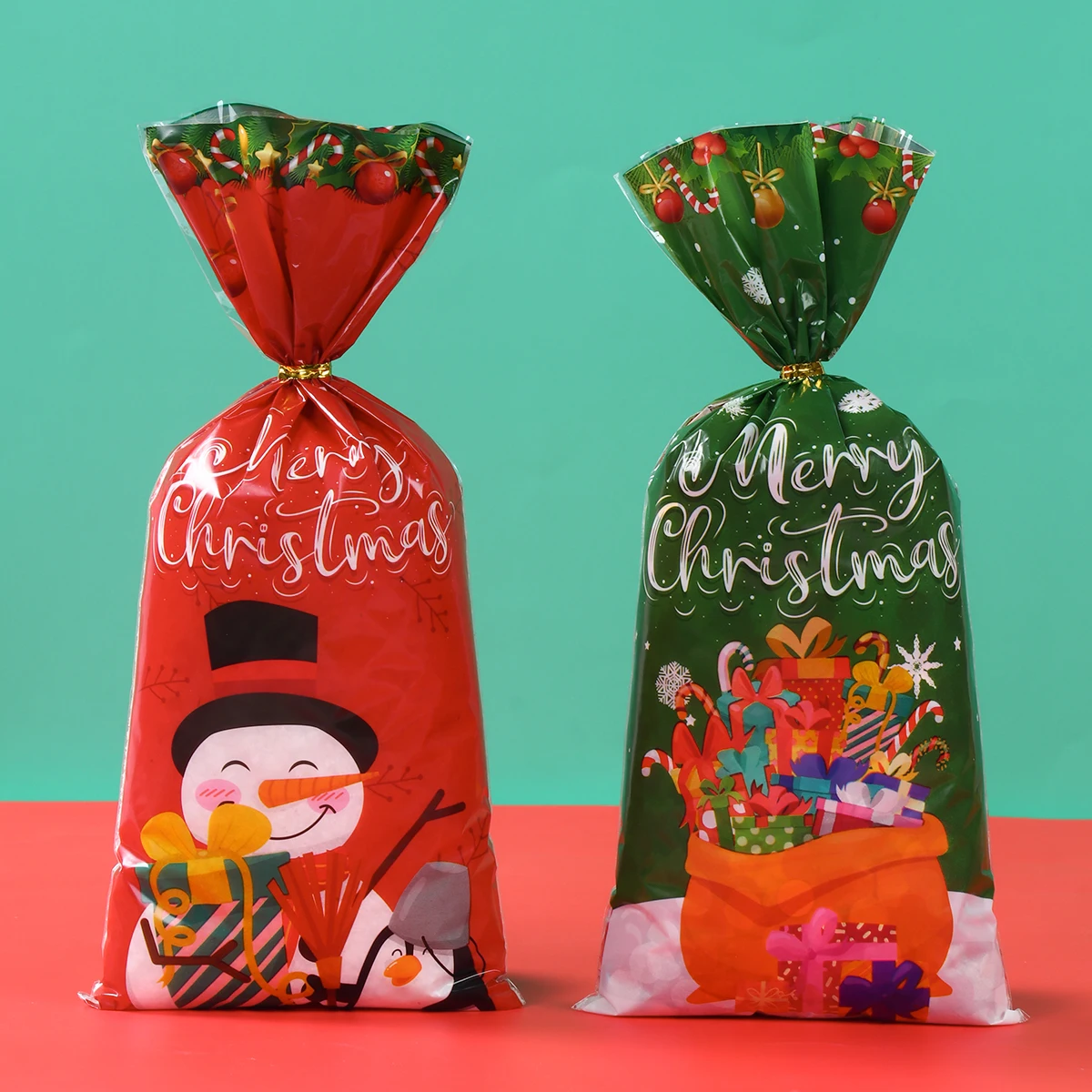 25/50/100pcs Santa Claus Snowman Candy Bags Christmas Plastic Gift Bag Merry Christmas Decorations Noel Gifts New Year gift bags christmas gift bags christmas candy packaging