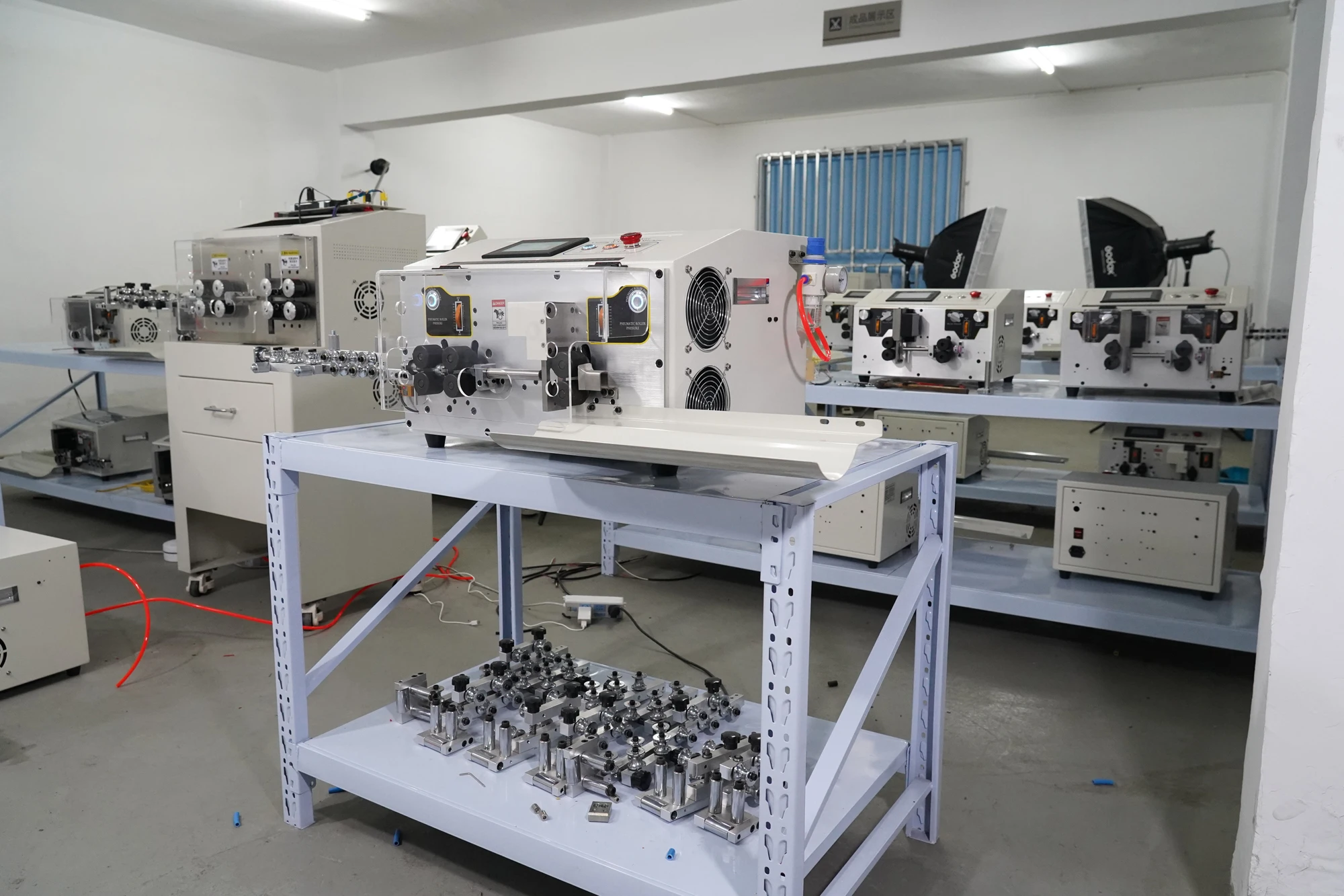 HT2-6 Wire Stripping Machine - Application Scene