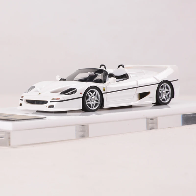 Amazon.co.jp: dmh 1 64 フェラーリ F50 白 : おもちゃ