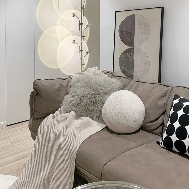 

Простой итальянский Четырехместный диван для трех человек раздельная гостиная маленькая квартира прямой скандинавский диван