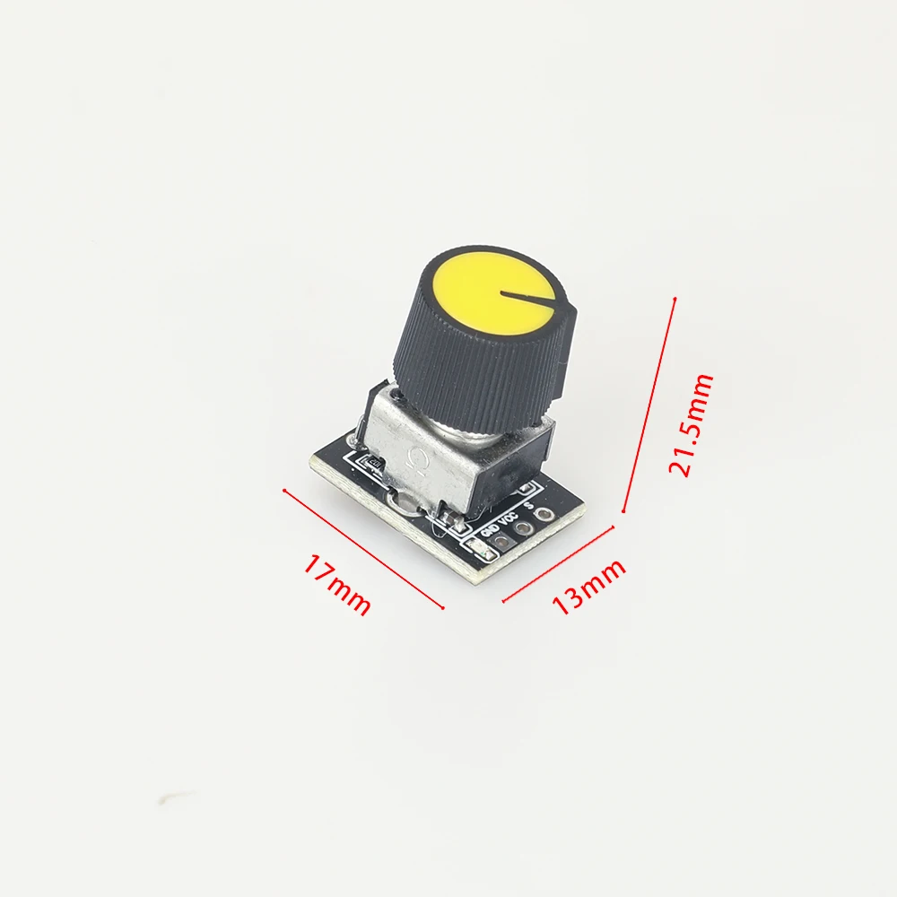 Moteur électrique 3V-6V en action, faisant tourner une hélice dans un projet DIY