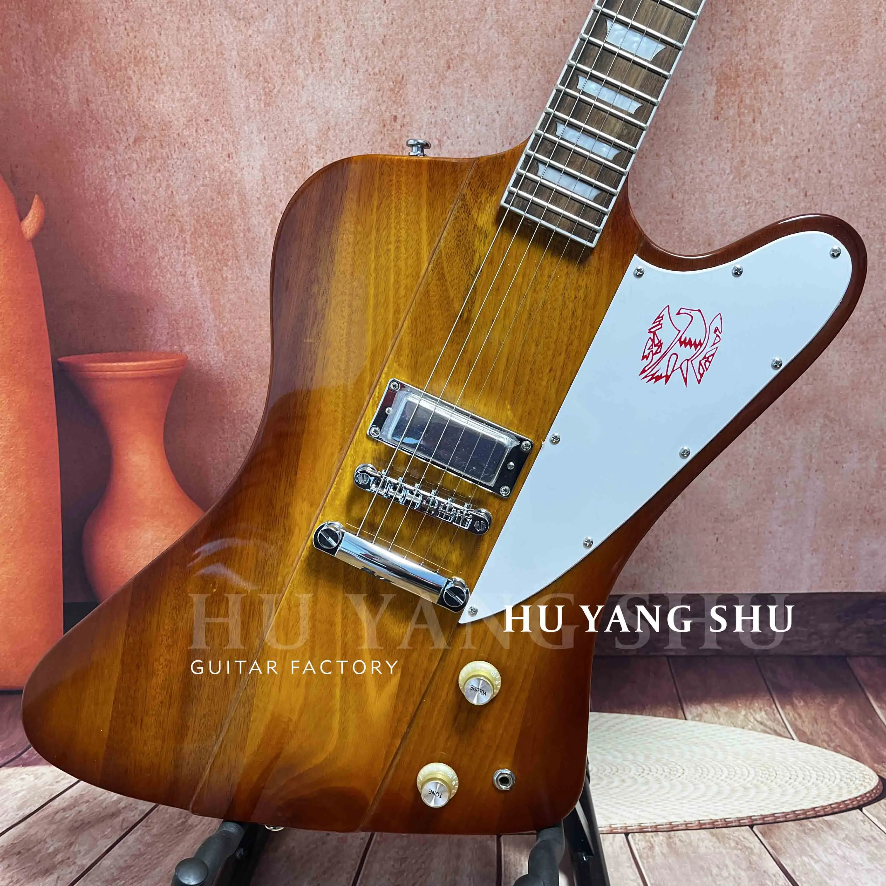 

Wood Custom, Electric Guitar, Rosewood Fingerboard, Classic Style, In Stock, Fast Delivery, Free Shipping
