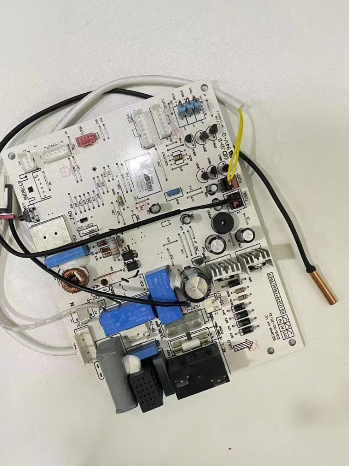 New Original Gree Air Conditioner Cool Static Frequency Conversion Internal Machine 30148730 Motherboard M826F2CJ/GRJ849-A4