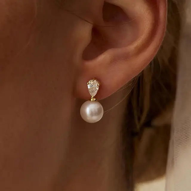 Boucles d'oreilles pendantes en perles dorées pour femme, plaqué or 14 carats, élégantes et simples, idéales pour mariage ou cérémonie, pour mariée tendance