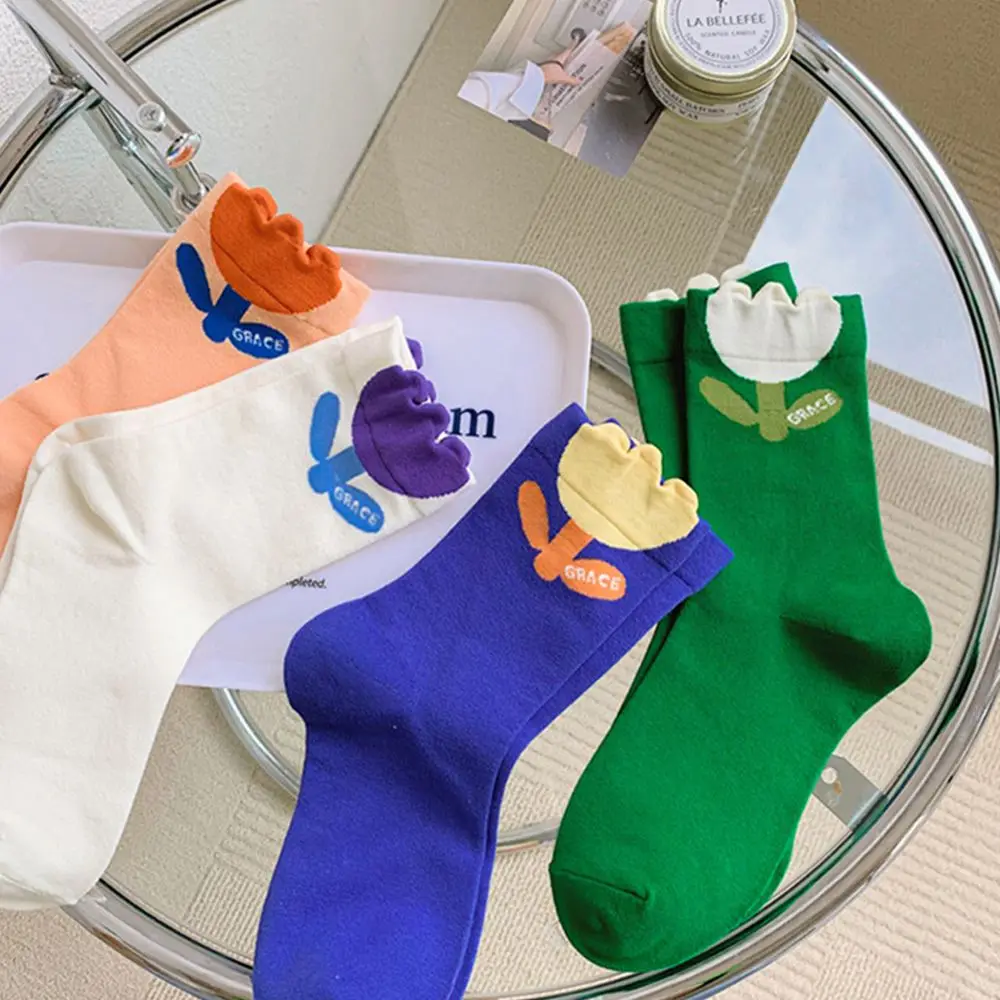 

Хлопковые Разноцветные носки с цветочным принтом тюльпанов в стиле Харадзюку для девочек, носки в Корейском стиле, носки средней длины, модные женские носки