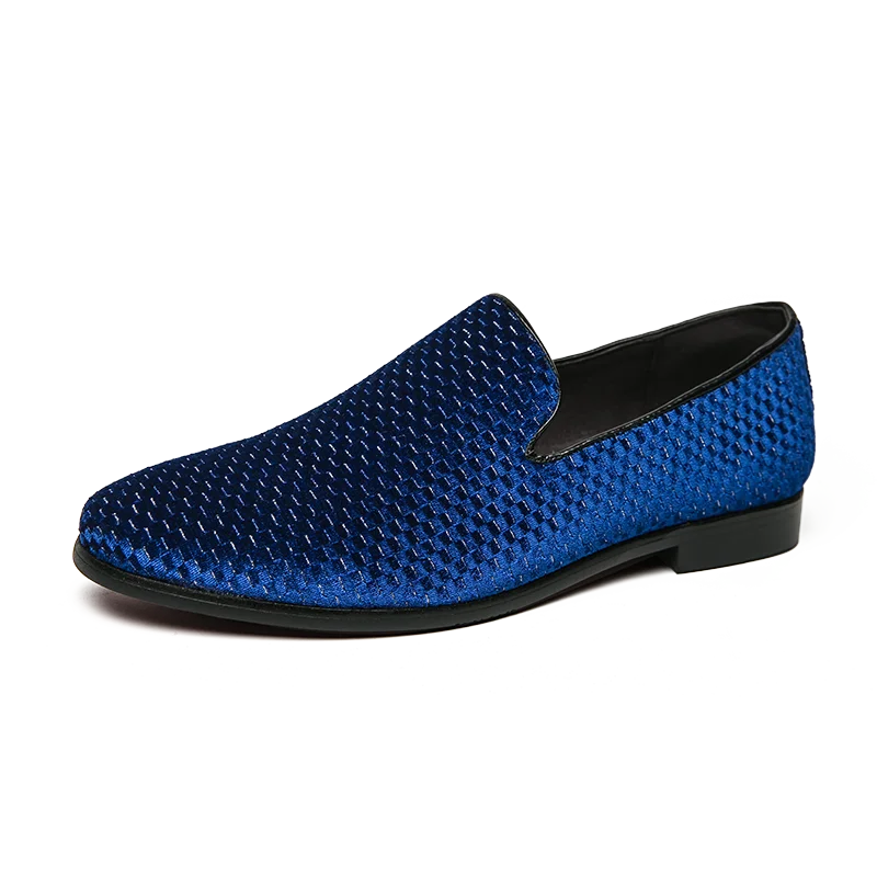 Dress Shoes Casual Men Loafers Big Size 38-47 Lazy Peas shoes Embroidery Moccasins Shoes Suede Leather Wedding shoes Zapatos