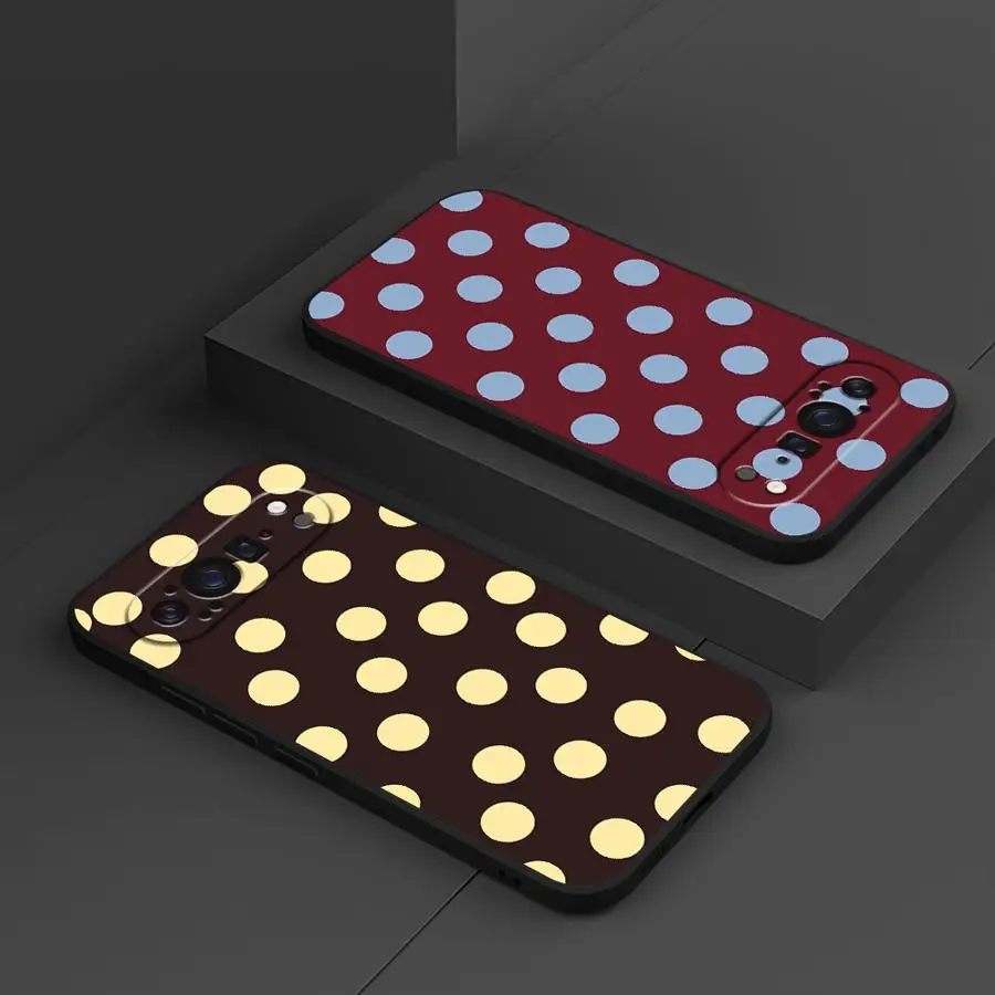 Retro Polka Dot Pattern Phone Cover Case