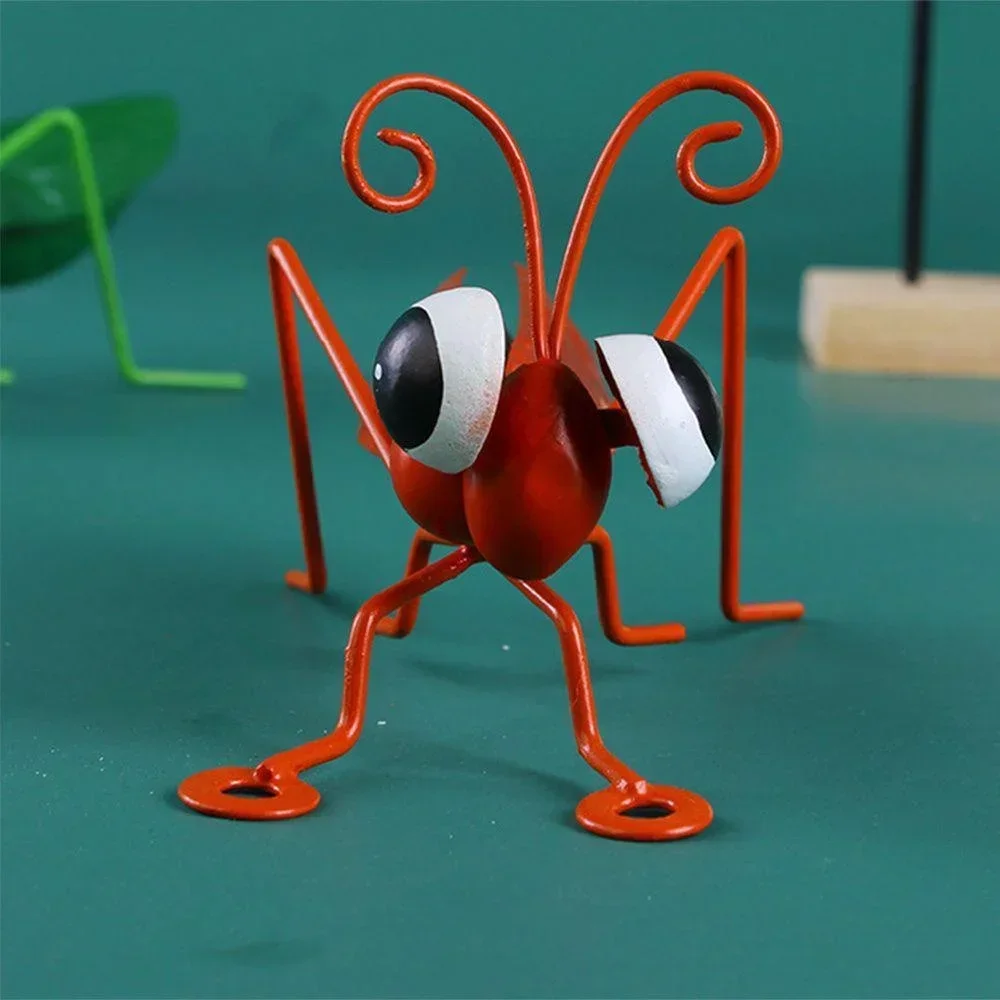 Garden Cute Metal Grasshopper Statue Decoration Outdoor Tree Wall Art Garden Grasshopper Statue Decoration Courtyard Backyard