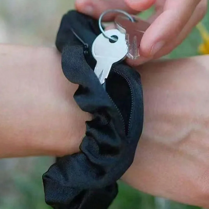 Hairband with Hidden Pockets, Multifunctional for Storing Money and Small Items Zipper Elastic Headband with Secret Compartments